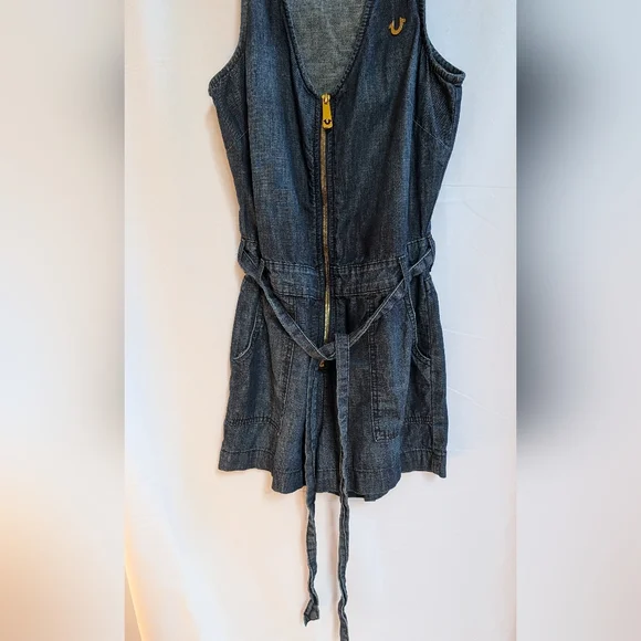 Denim Sleeveless Romper with Belt - Picture 8 of 9